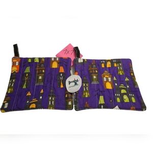 🎃👻Set of 2 Halloween hot pads,pot Holders 7×7 inches 100% cotton.🎃👻